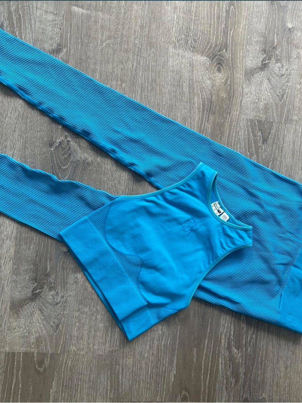 Two piece active wear blue ribbed puma set